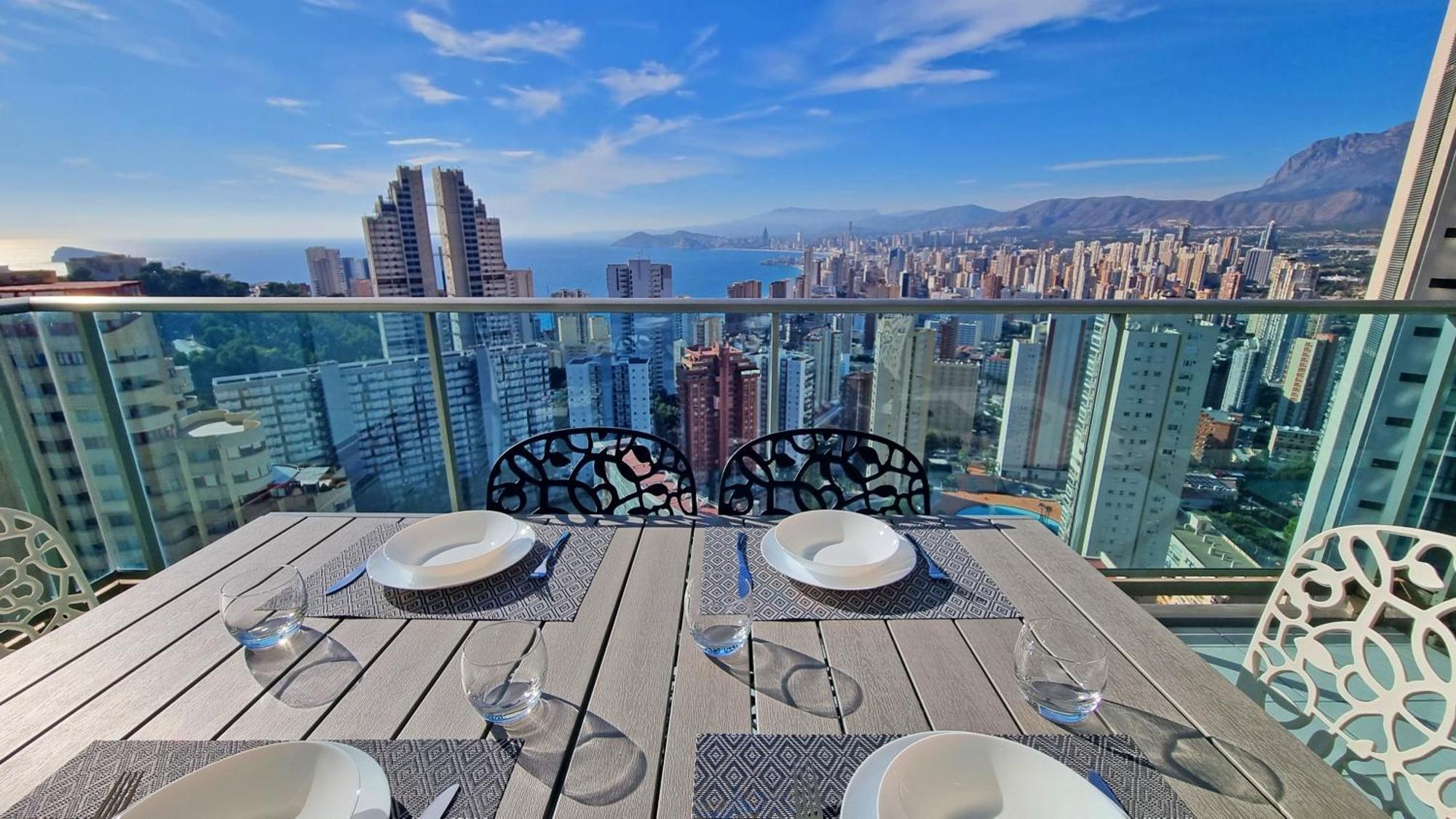 Skyline 18 Terraza Privada Con Impresionantes Vistas Al Mar Leilighet Benidorm Eksteriør bilde
